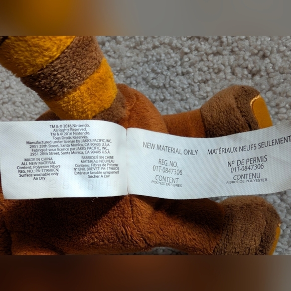 Super Mario Tanooki Mario 8” Stuffed Animal Plush Doll World Of Nintendo 2016 - Picture 4 of 6